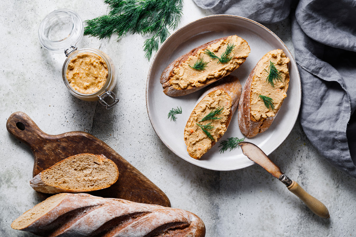 bruschette al pesto di funghi porcini